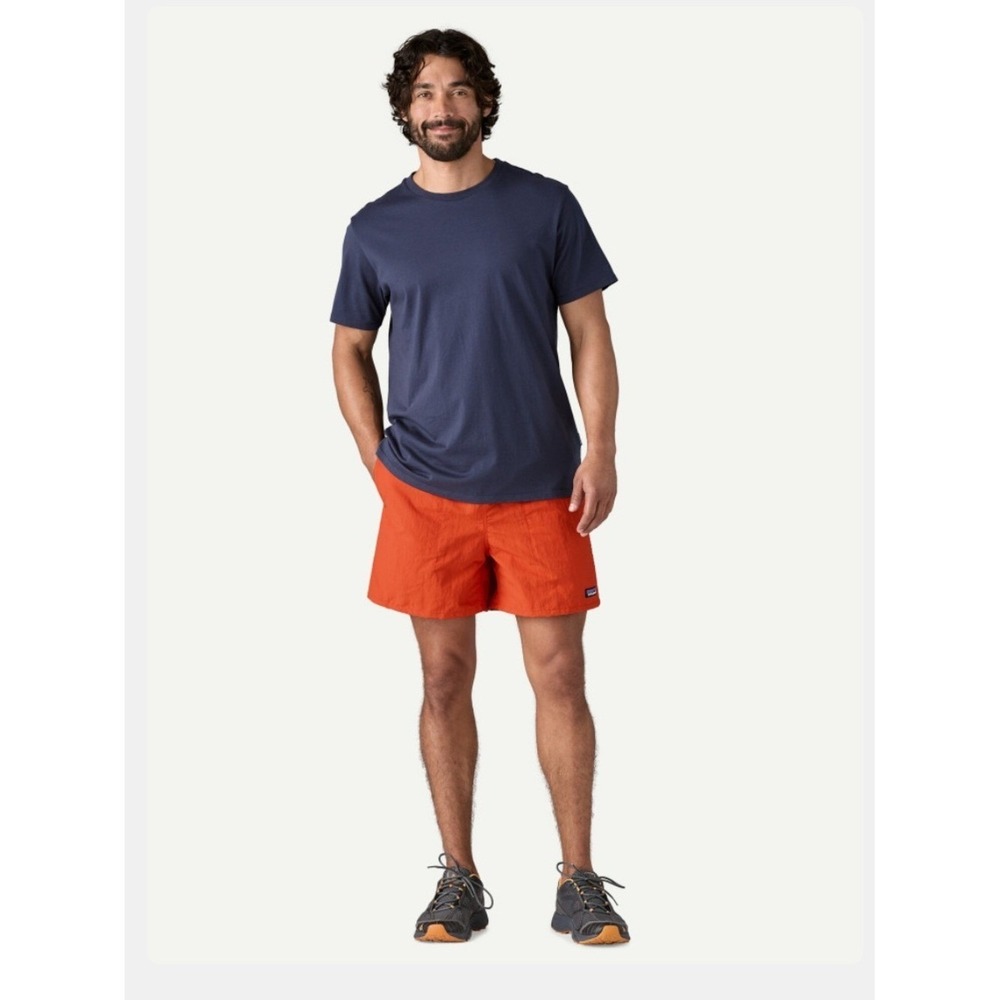 Patagonia Men's Baggies 5" Shorts size Small Heirloom Peach Lined
